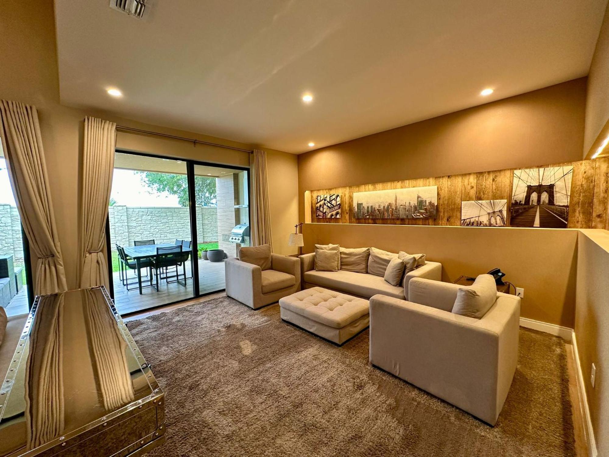 Luxury Home In Orlando With Private Hot Tub - 7 Min From Disney Parks - 3 Bedrooms And 4 Bathrooms! Exterior foto